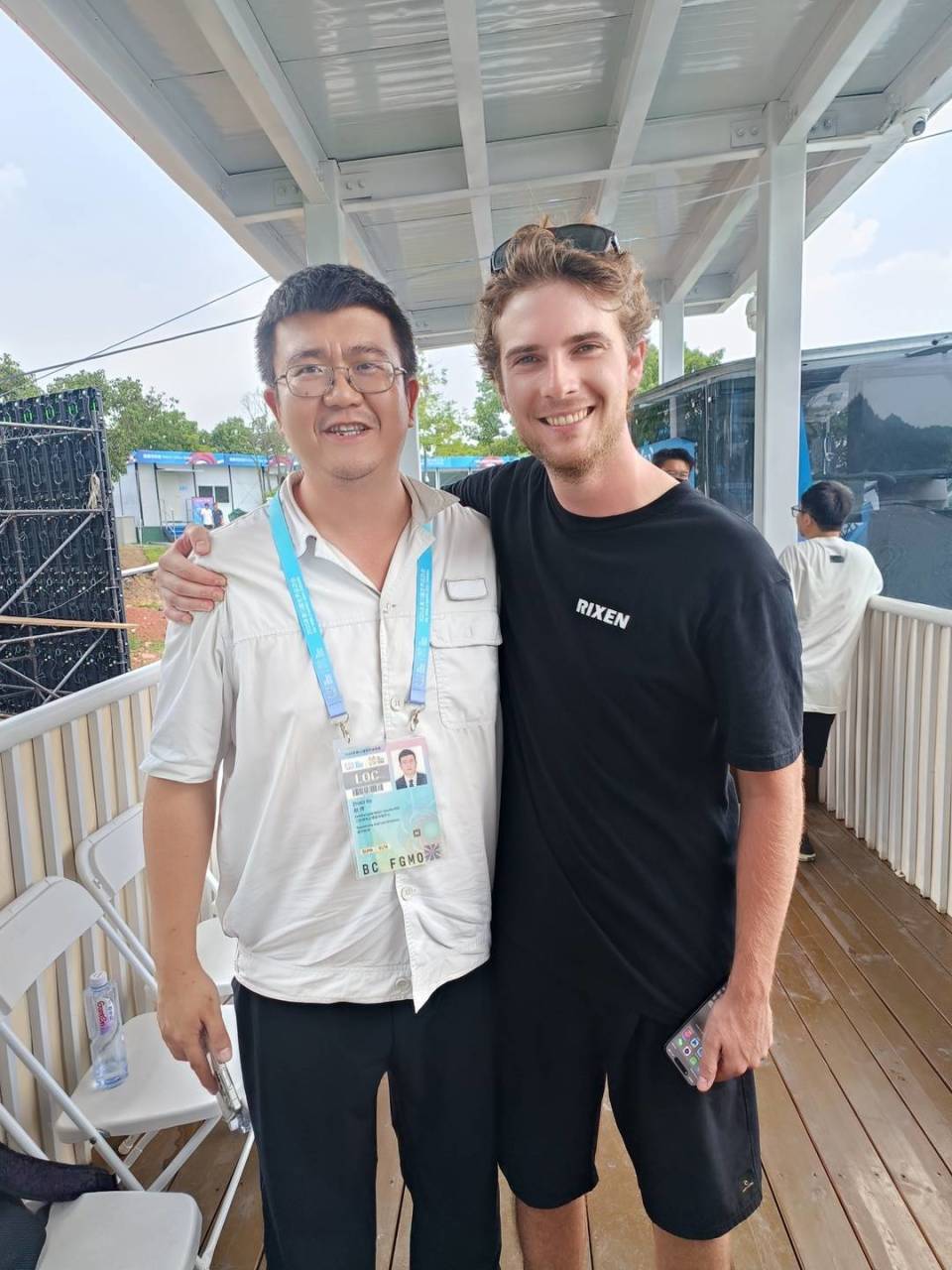 何停机状况, 道滑水赛场, is